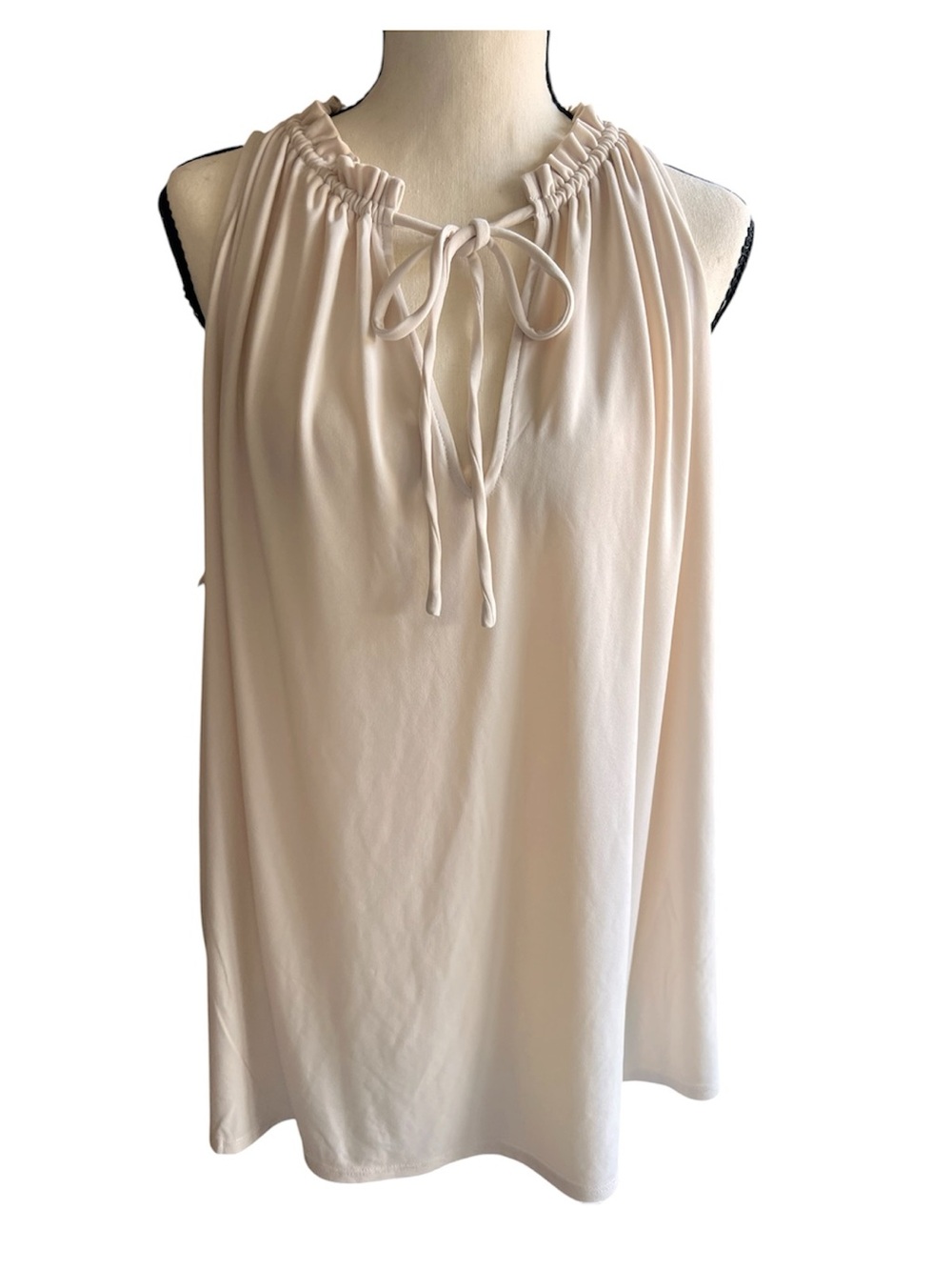 Express Cream Ruffle Halter Neck Top Boho Pleated Sleeveless Blouse Size XL